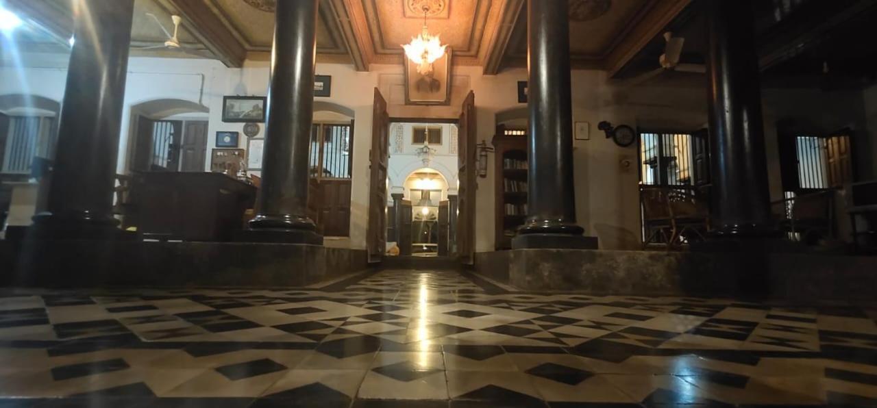 Chettinadu Mansion - An Authentic Heritage Palace Kanadukattan Ngoại thất bức ảnh